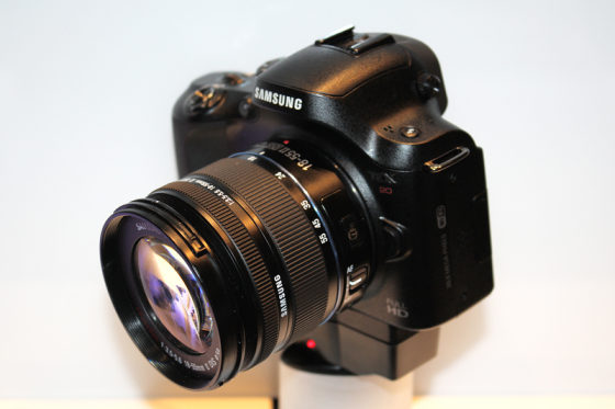 Samsung NX20